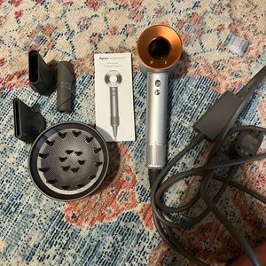 Dyson Supersonic™ hair dryer (Copper/Silver